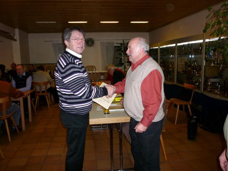 JHV 2012 Karl-Heinz Ungerer Ehrung fr 25 Jahre Mitgliedschaft.