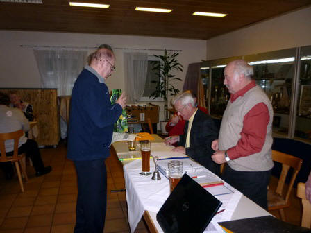 JHV 2012 Georg Fuchs wurde zum Ehrenmitglied ernannt.