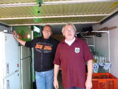 Das Team hinter dem Tresen. Erwin Pillhofer und Bernd Knopp.